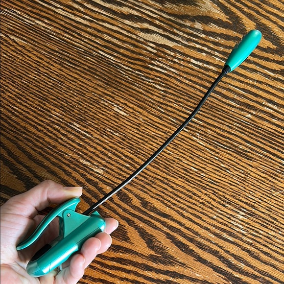 Blue LED Book Light - Picture 5 of 5